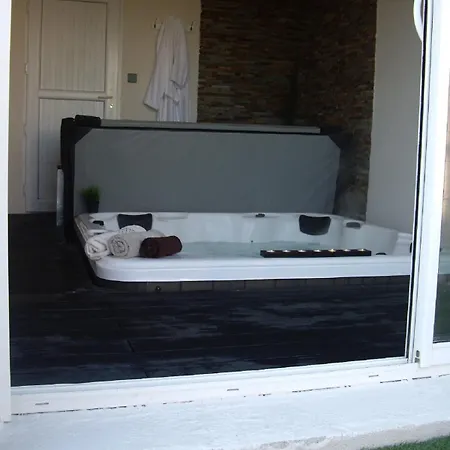 Heated Pool, Indoor Spa, 5bedroom, 10pl, Near Cap D'agde, Mediterranean Агд