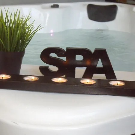 Heated Pool, Indoor Spa, 5bedroom, 10pl, Near Cap D'agde, Mediterranean Агд